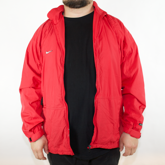 VINTAGE RED NIKE SPRAY JACKET (XL)