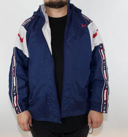 VINTAGE NAVY RED WHITE TEAM USA NIKE SPRAY JACKET(L)